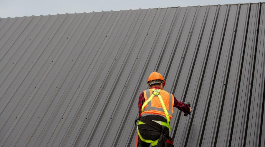 Professional metal roof installation services in Lawrenceburg, KY